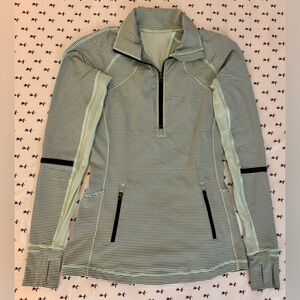 Lululemon Race With Grace Jacket – Women’s Size 6 – Green/Black